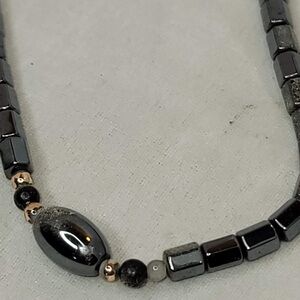Vintage Necklace Black bead Hematite Long rectangle